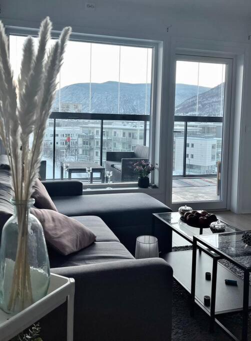 New Magnificent View Apartment Near The Centre Tromsø Eksteriør billede